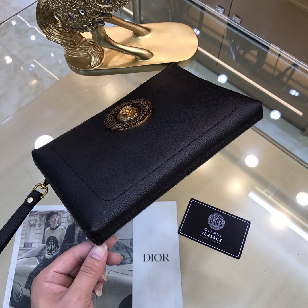 偽物おすすめ口コミVersace ヴェルサーチ 実物の写真スーパーコピーバッグN品代引き対応国内発送後払い安全必ず届く人気サイト