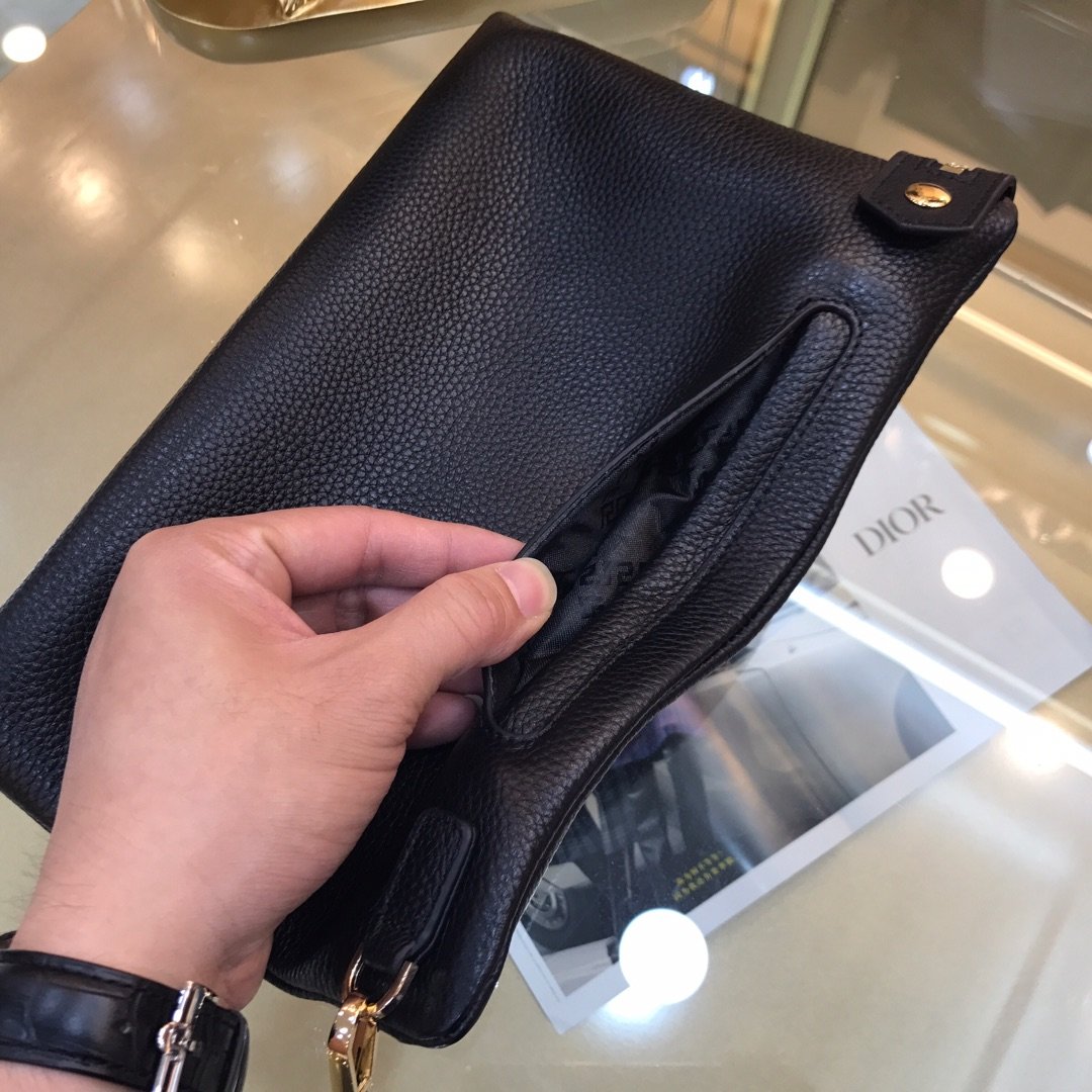 偽物おすすめ口コミVersace ヴェルサーチ 実物の写真スーパーコピーバッグN品代引き対応国内発送後払い安全必ず届く人気サイト