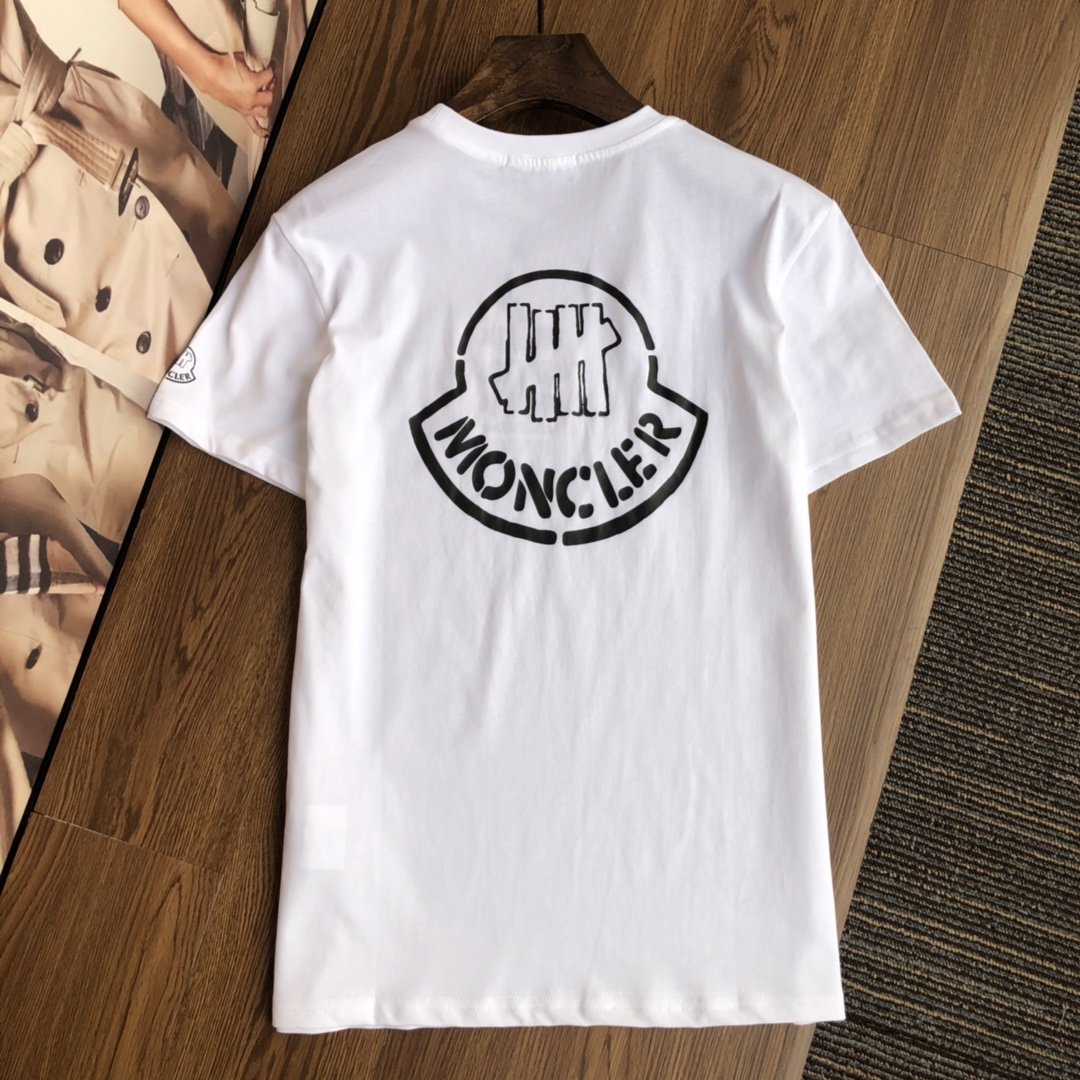 国内発送後払いモンクレール Moncler 半袖 メンズ/レディース Tシャツ 実物の写真 スーパーコピーTシャツN品代引き対応送料無料安全必ず届く信用できるサイト