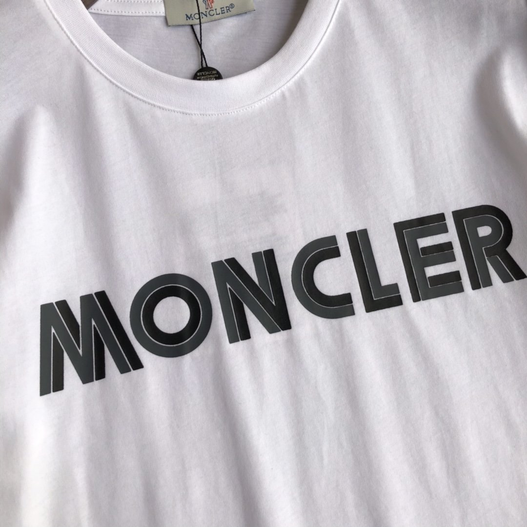 国内発送後払いモンクレール Moncler 半袖 メンズ/レディース Tシャツ 実物の写真 スーパーコピーTシャツN品代引き対応送料無料安全必ず届く信用できるサイト