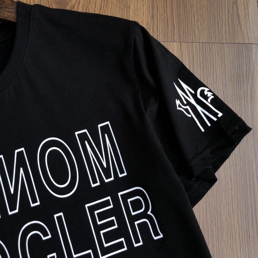 国内発送後払いモンクレール Moncler 半袖 メンズ/レディース Tシャツ 実物の写真 スーパーコピーTシャツN品代引き対応送料無料安全必ず届く信用できるサイト