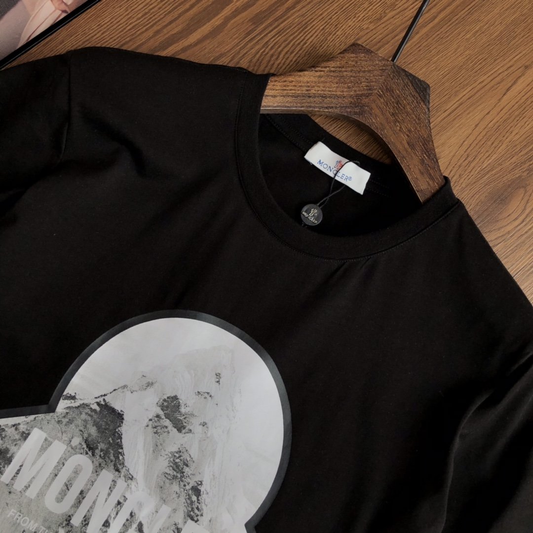 国内発送後払いモンクレール Moncler 半袖 メンズ/レディース Tシャツ 実物の写真 スーパーコピーTシャツN品代引き対応送料無料安全必ず届く信用できるサイト