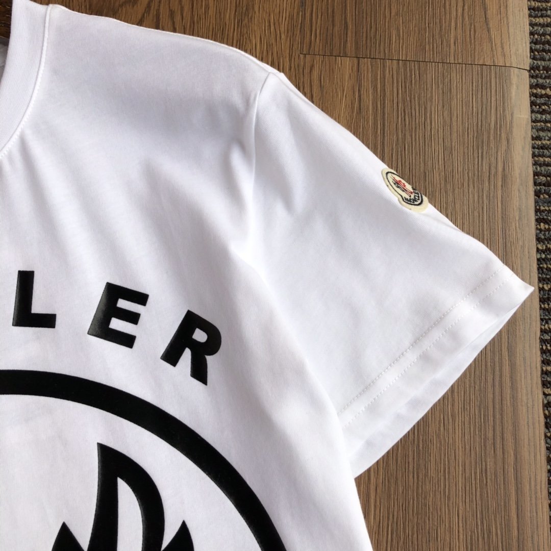 国内発送後払いモンクレール Moncler 半袖 メンズ/レディース Tシャツ 実物の写真 スーパーコピーTシャツN品代引き対応送料無料安全必ず届く信用できるサイト