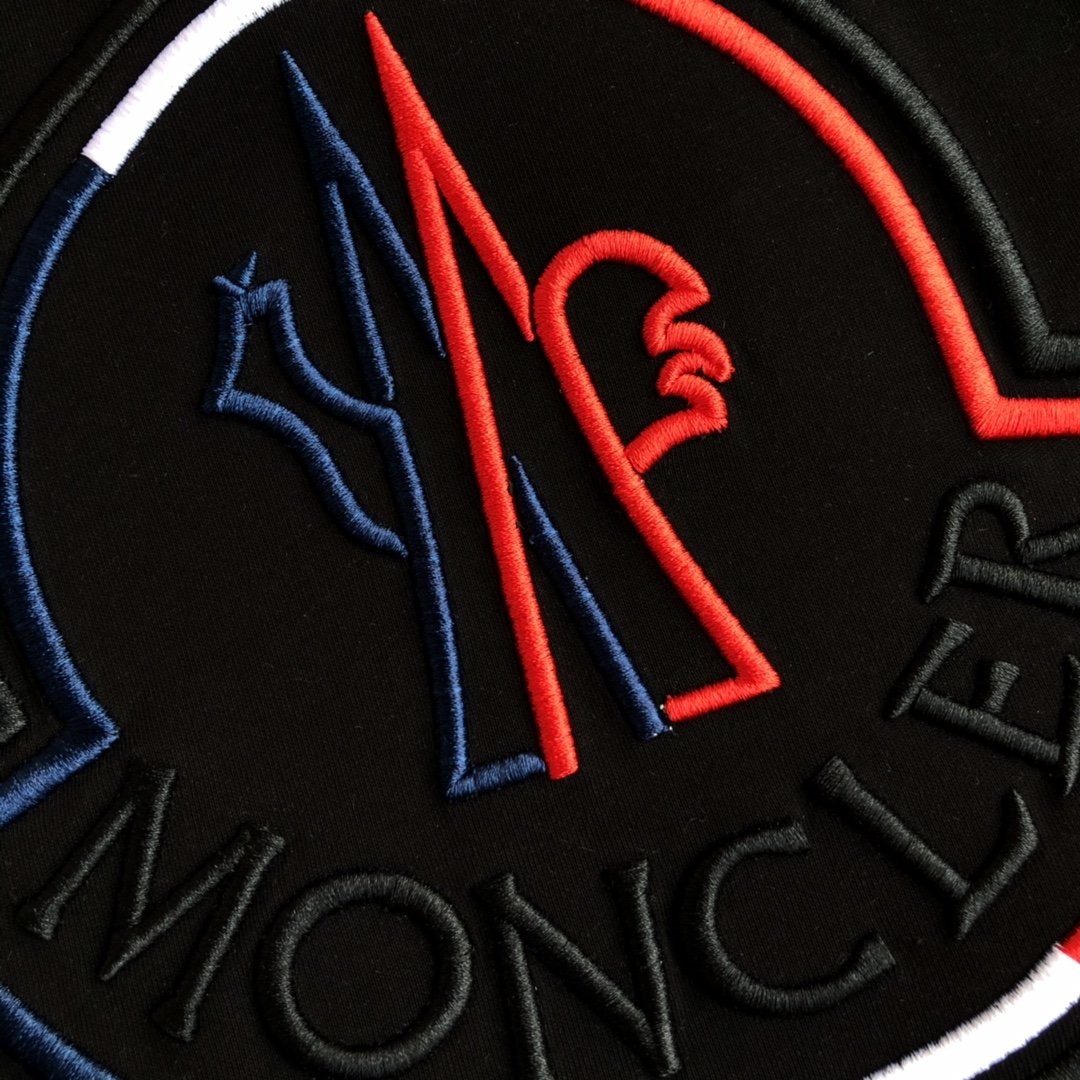 国内発送後払いモンクレール Moncler 半袖 メンズ/レディース Tシャツ 実物の写真 スーパーコピーTシャツN品代引き対応送料無料安全必ず届く信用できるサイト