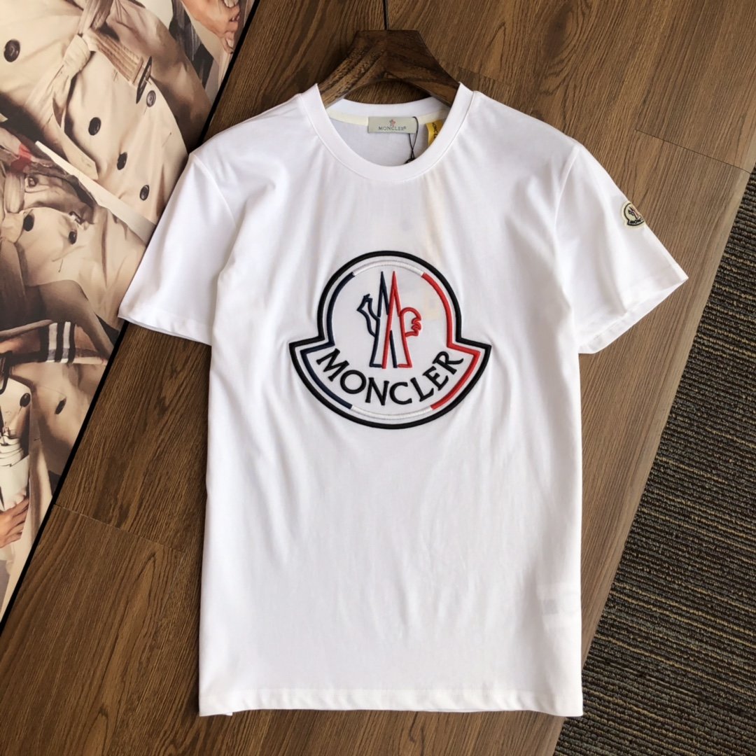 国内発送後払いモンクレール Moncler 半袖 メンズ/レディース Tシャツ 実物の写真 スーパーコピーTシャツN品代引き対応送料無料安全必ず届く信用できるサイト