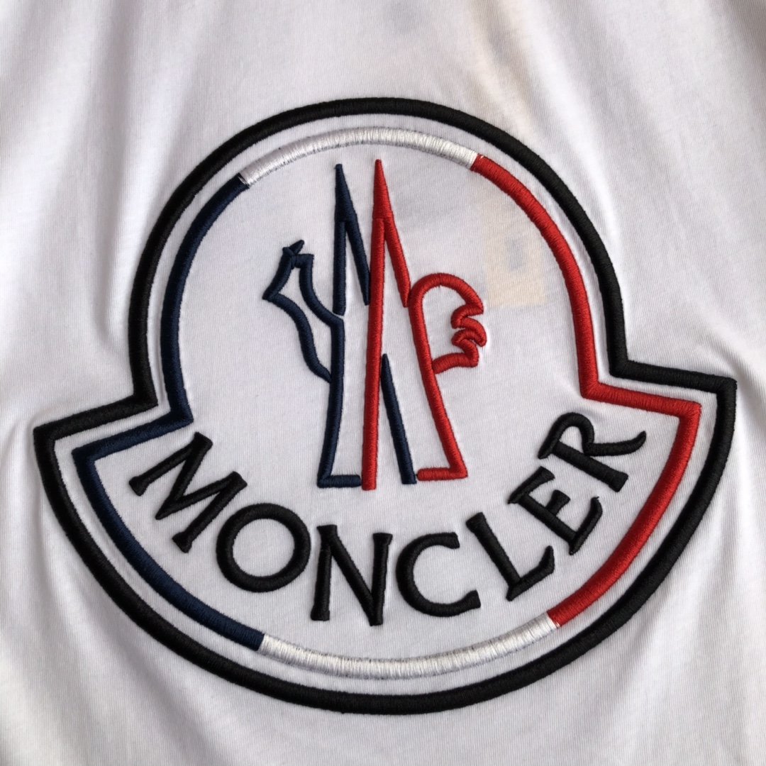 国内発送後払いモンクレール Moncler 半袖 メンズ/レディース Tシャツ 実物の写真 スーパーコピーTシャツN品代引き対応送料無料安全必ず届く信用できるサイト