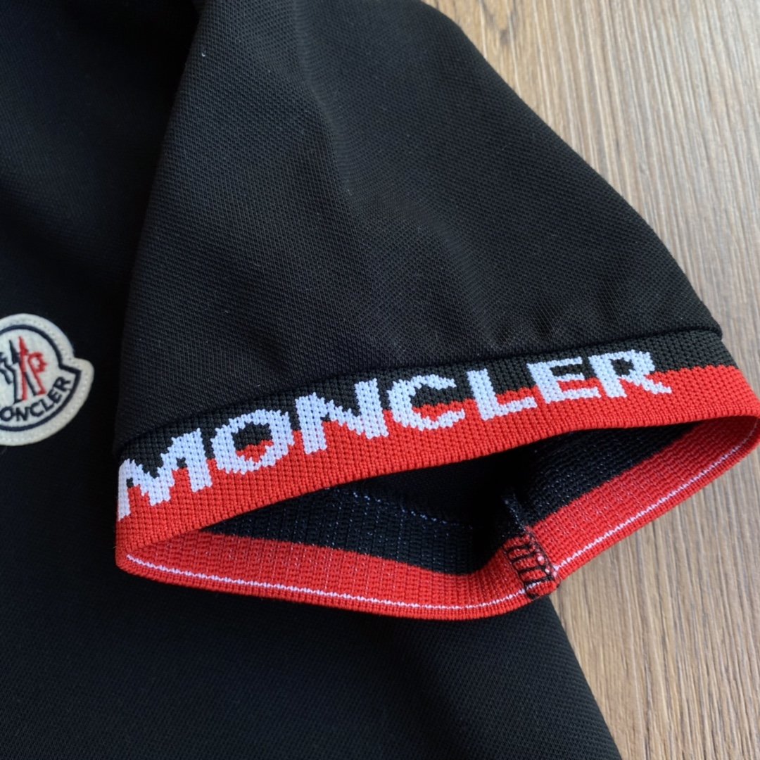 国内発送後払いモンクレール Moncler 半袖 メンズ/レディース Tシャツ 実物の写真 スーパーコピーTシャツN品代引き対応送料無料安全必ず届く信用できるサイト