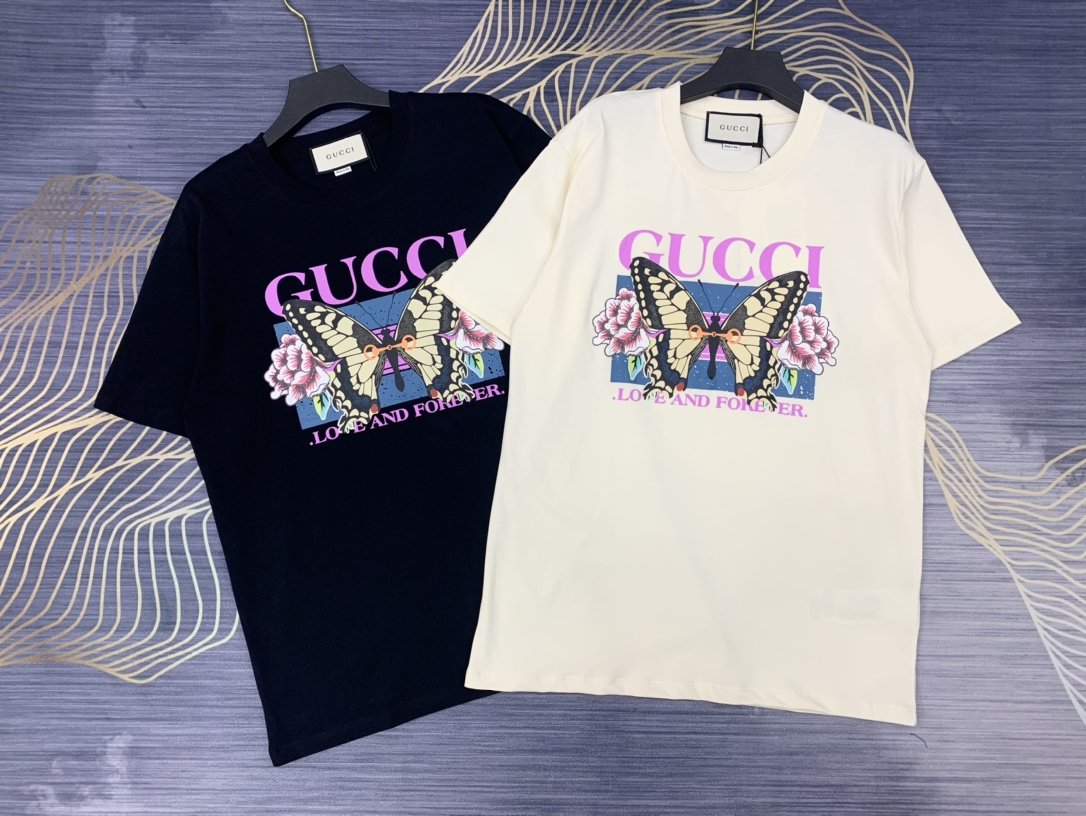 人気が爆発 Gucci グッチ Tシャツ メンズ/レディース ラウンドネック半袖  実物の写真 スーパーコピーN品代引き対応国内発送後払い送料無料安全必ず届く信用できるサイト