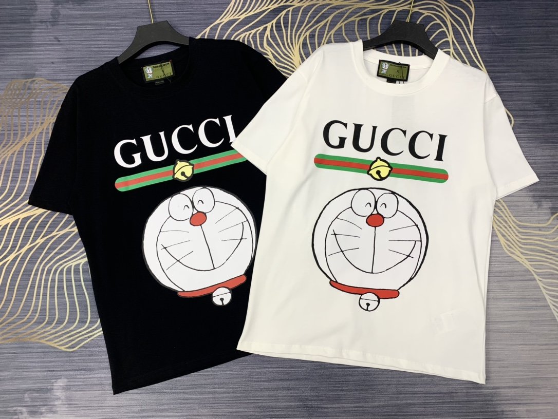 人気が爆発 Gucci グッチ Tシャツ メンズ/レディース ラウンドネック半袖  実物の写真 スーパーコピーN品代引き対応国内発送後払い送料無料安全必ず届く信用できるサイト