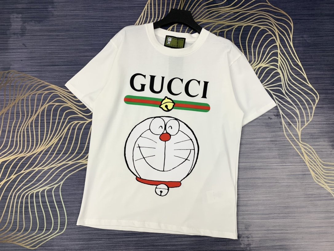 人気が爆発 Gucci グッチ Tシャツ メンズ/レディース ラウンドネック半袖  実物の写真 スーパーコピーN品代引き対応国内発送後払い送料無料安全必ず届く信用できるサイト