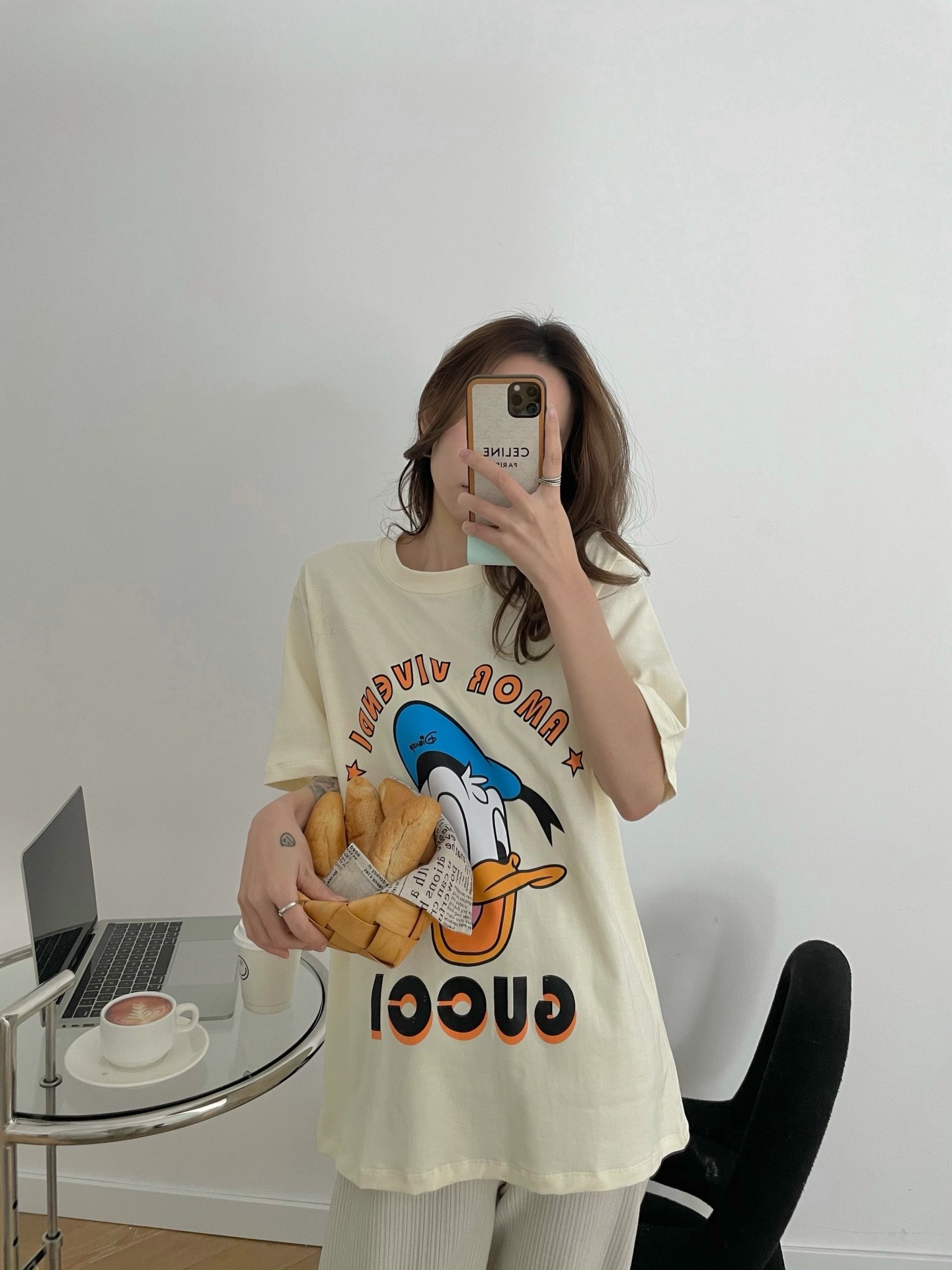 人気が爆発 Gucci グッチ Tシャツ メンズ/レディース ラウンドネック半袖  実物の写真 スーパーコピーN品代引き対応国内発送後払い送料無料安全必ず届く信用できるサイト