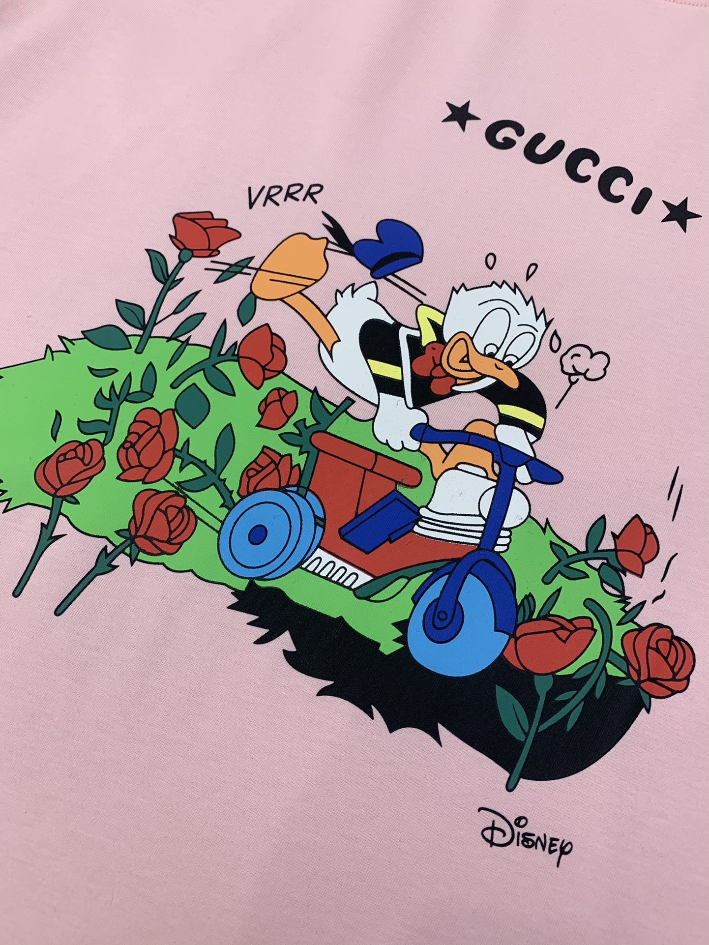 人気が爆発 Gucci グッチ Tシャツ メンズ/レディース ラウンドネック半袖  実物の写真 スーパーコピーN品代引き対応国内発送後払い送料無料安全必ず届く信用できるサイト