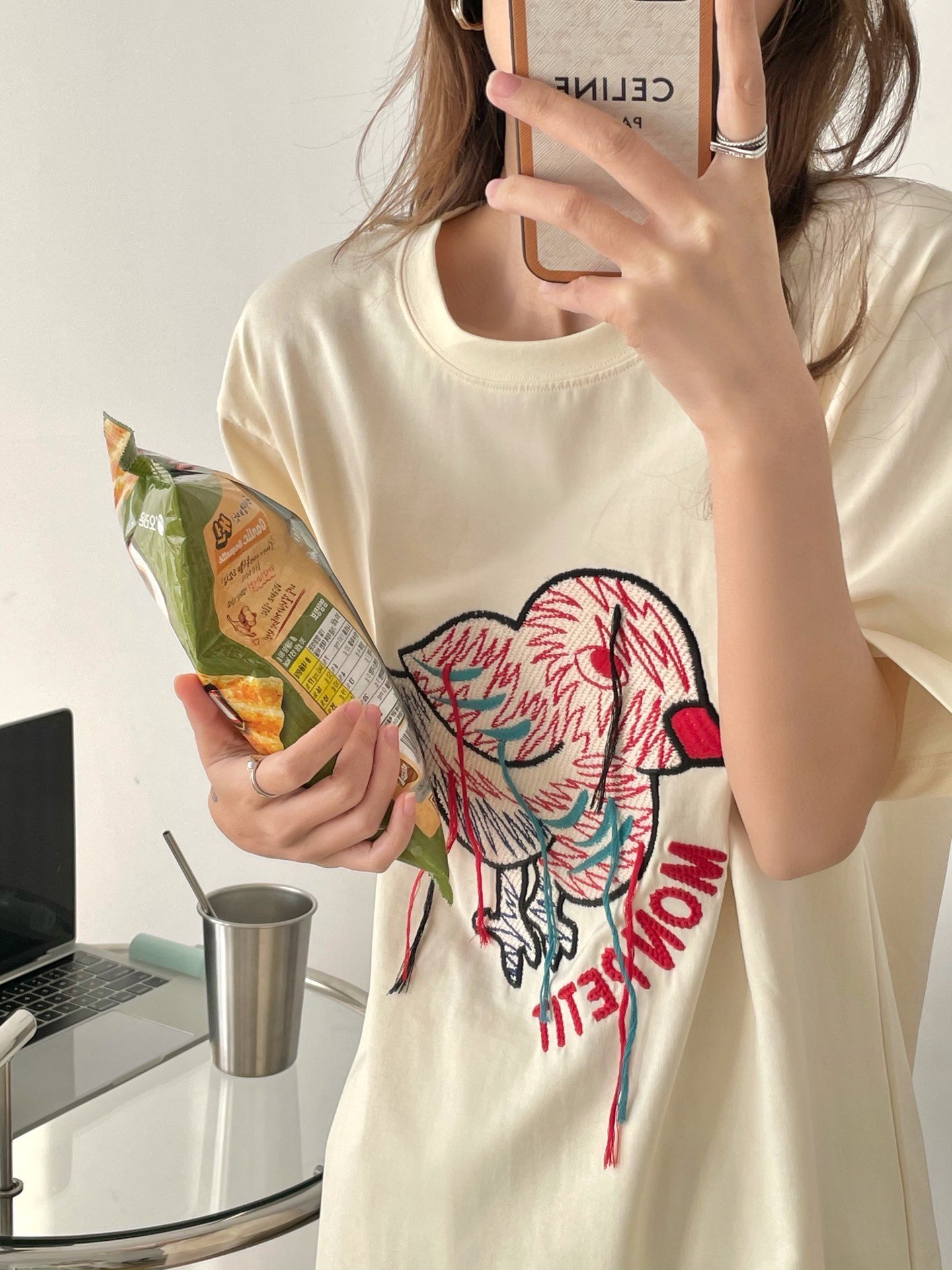 人気が爆発 Gucci グッチ Tシャツ メンズ/レディース ラウンドネック半袖  実物の写真 スーパーコピーN品代引き対応国内発送後払い送料無料安全必ず届く信用できるサイト