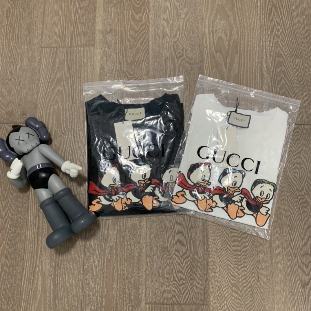 人気が爆発 Gucci グッチ Tシャツ メンズ/レディース ラウンドネック半袖  実物の写真 スーパーコピーN品代引き対応国内発送後払い送料無料安全必ず届く信用できるサイト