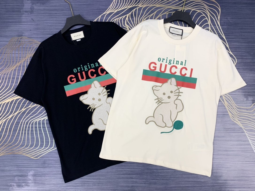 人気が爆発 Gucci グッチ Tシャツ メンズ/レディース ラウンドネック半袖  実物の写真 スーパーコピーN品代引き対応国内発送後払い送料無料安全必ず届く信用できるサイト