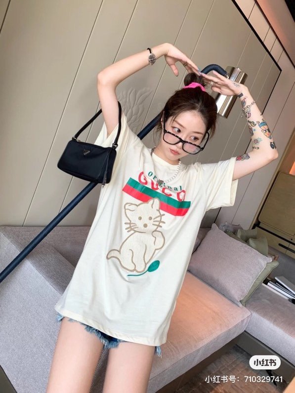 人気が爆発 Gucci グッチ Tシャツ メンズ/レディース ラウンドネック半袖  実物の写真 スーパーコピーN品代引き対応国内発送後払い送料無料安全必ず届く信用できるサイト