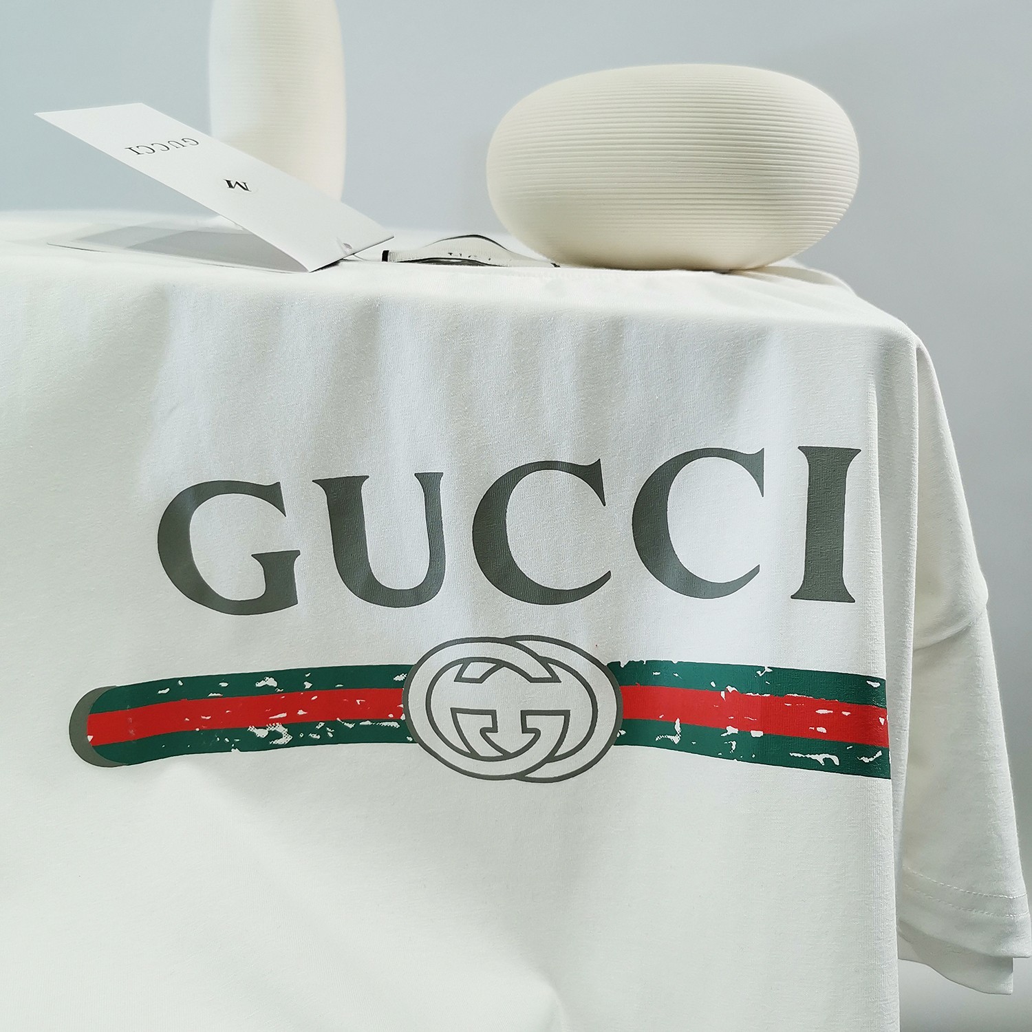 人気が爆発 Gucci グッチ Tシャツ メンズ/レディース ラウンドネック半袖  実物の写真 スーパーコピーN品代引き対応国内発送後払い送料無料安全必ず届く信用できるサイト