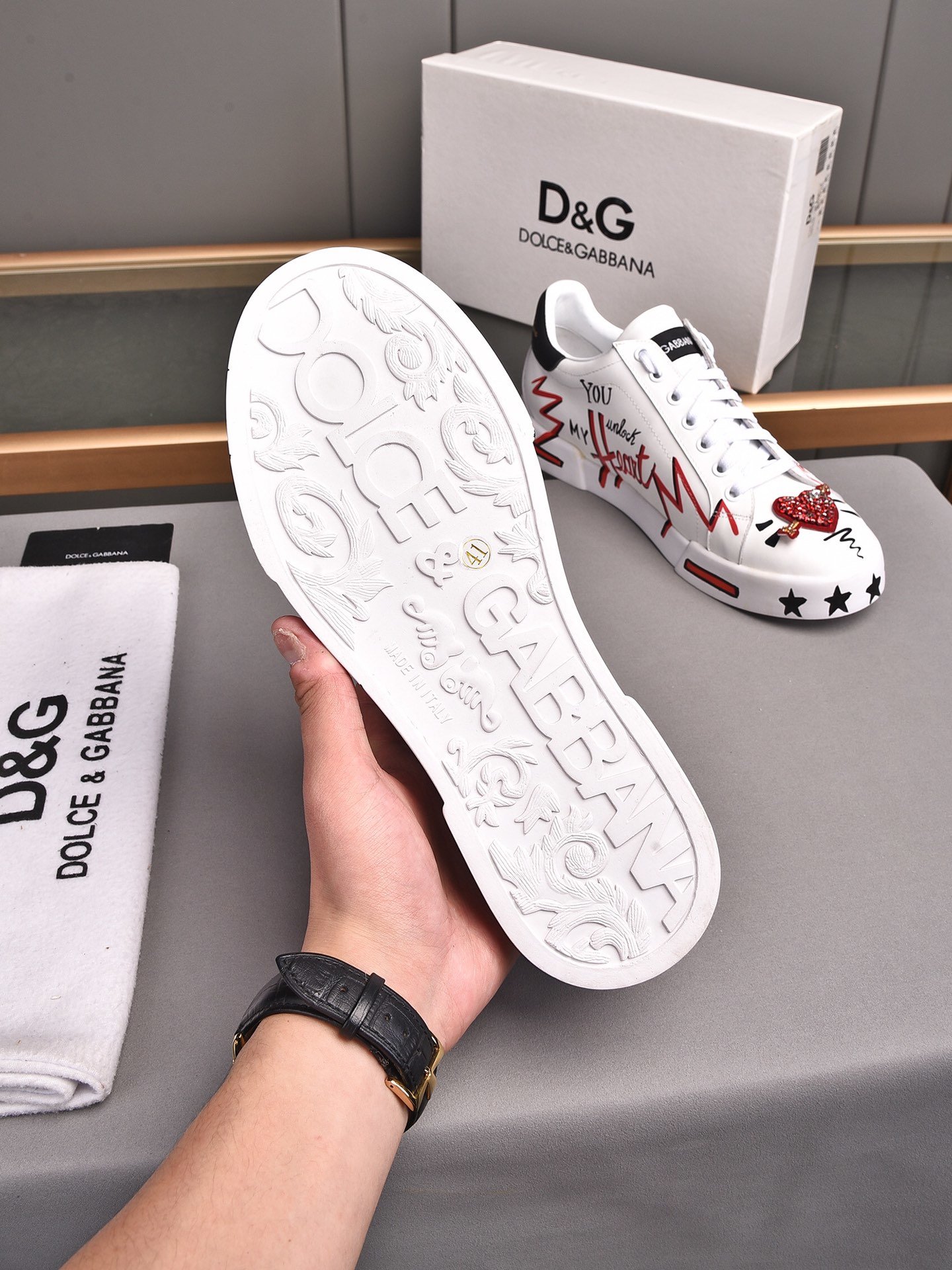 N品格安ばれないドルチェ＆ガッバーナ Dolce&Gabbanaスニーカー 実物の写真 スーパーコピー靴シューズ代引き可能国内発送後払い安全必ず届く信用できるサイ