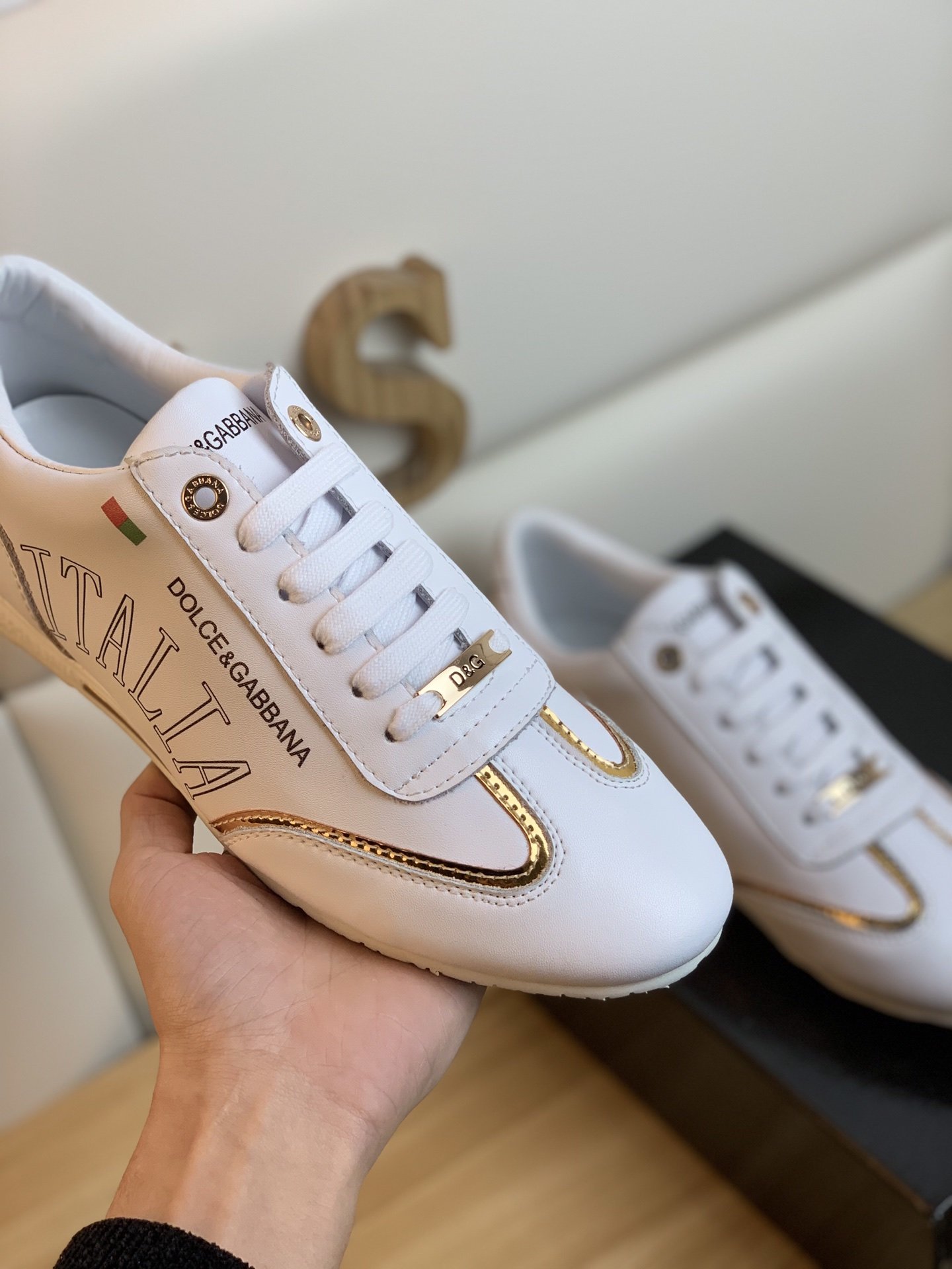 N品格安ばれないドルチェ＆ガッバーナ Dolce&Gabbanaスニーカー 実物の写真 スーパーコピー靴シューズ代引き可能国内発送後払い安全必ず届く信用できるサイ
