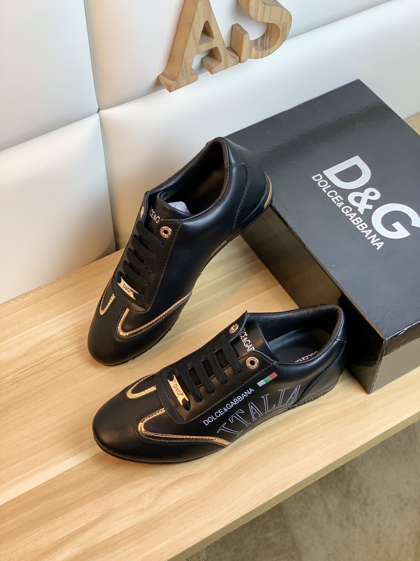N品格安ばれないドルチェ＆ガッバーナ Dolce&Gabbanaスニーカー 実物の写真 スーパーコピー靴シューズ代引き可能国内発送後払い安全必ず届く信用できるサイ