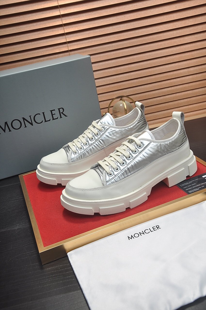 おしゃれモンクレール Moncler靴 実物の写真 スーパーコピー靴安全必ず届くN品代引き可能国内発送後払い優良サイト