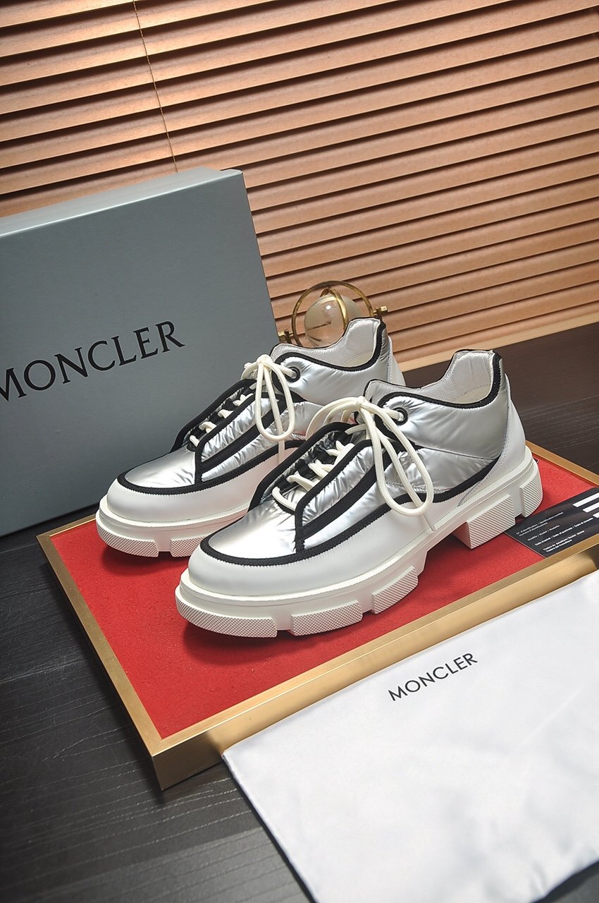 おしゃれモンクレール Moncler靴 実物の写真 スーパーコピー靴安全必ず届くN品代引き可能国内発送後払い優良サイト