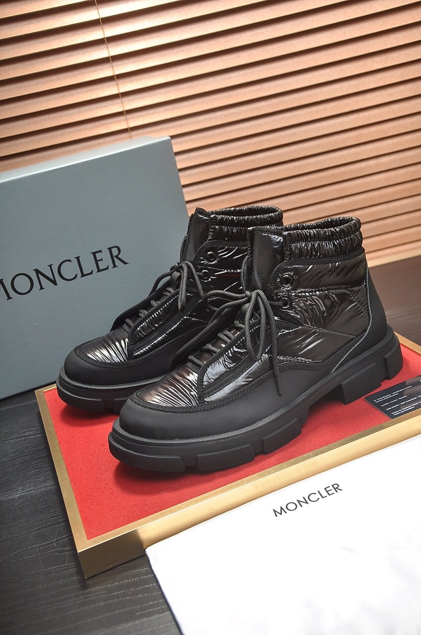 おしゃれモンクレール Moncler靴 実物の写真 スーパーコピー靴安全必ず届くN品代引き可能国内発送後払い優良サイト