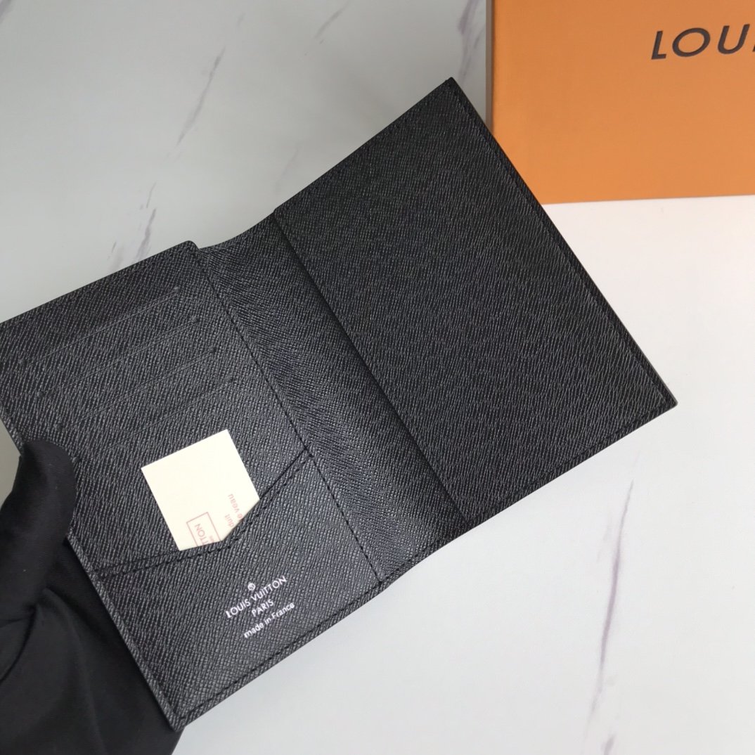 上品でファッションルイヴィトン Louis Vuittonパスケース スーパーコピーN品代引き可能国内発送後払い安全必ず届く優良サイト