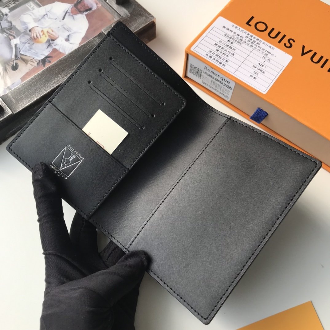 上品でファッションルイヴィトン Louis Vuittonパスケース スーパーコピーN品代引き可能国内発送後払い安全必ず届く優良サイト