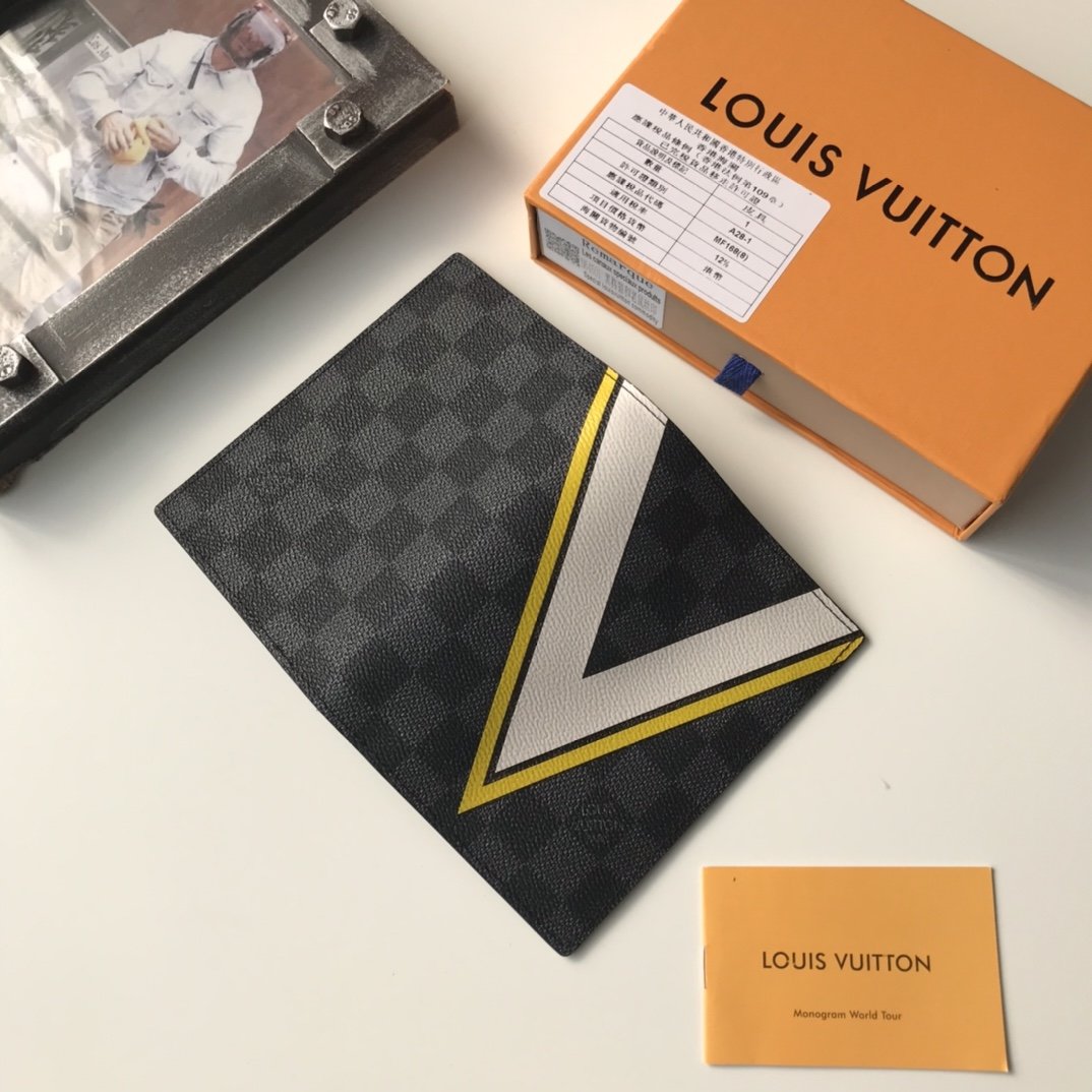 上品でファッションルイヴィトン Louis Vuittonパスケース スーパーコピーN品代引き可能国内発送後払い安全必ず届く優良サイト