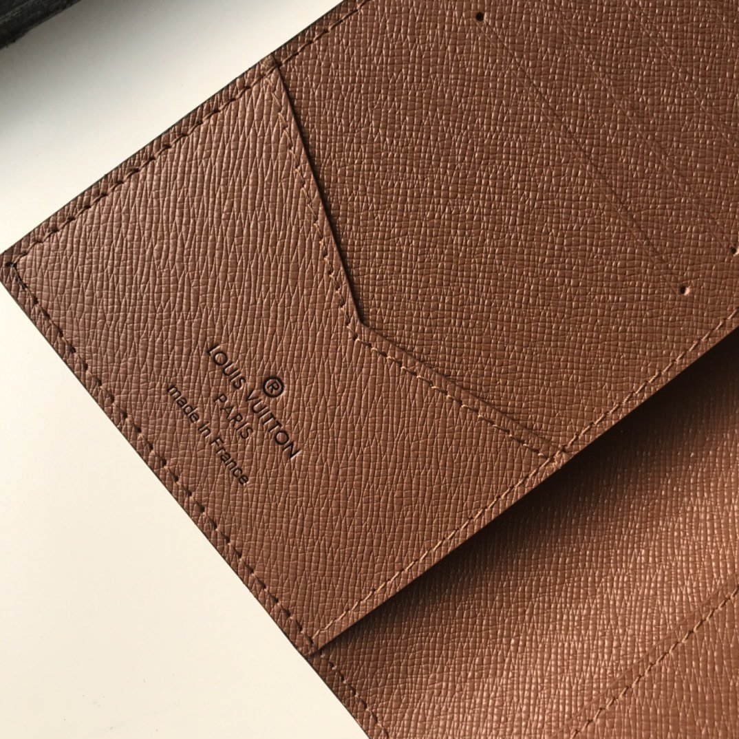 上品でファッションルイヴィトン Louis Vuittonパスケース スーパーコピーN品代引き可能国内発送後払い安全必ず届く優良サイト