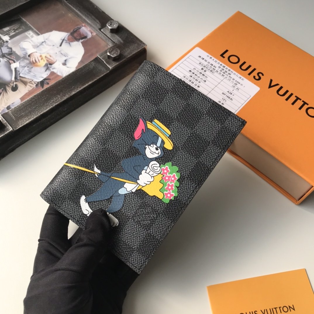 上品でファッションルイヴィトン Louis Vuittonパスケース スーパーコピーN品代引き可能国内発送後払い安全必ず届く優良サイト