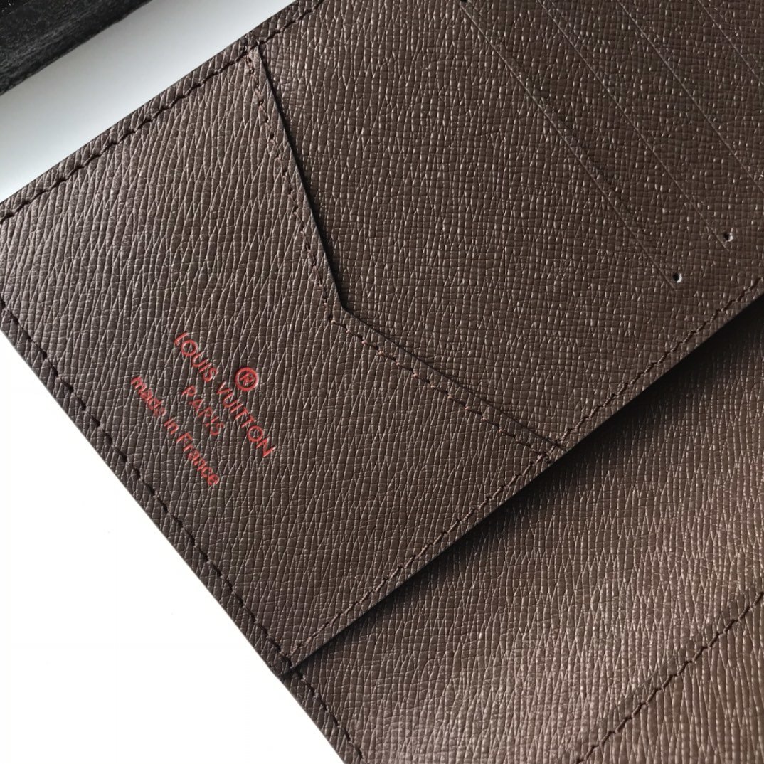 上品でファッションルイヴィトン Louis Vuittonパスケース スーパーコピーN品代引き可能国内発送後払い安全必ず届く優良サイト