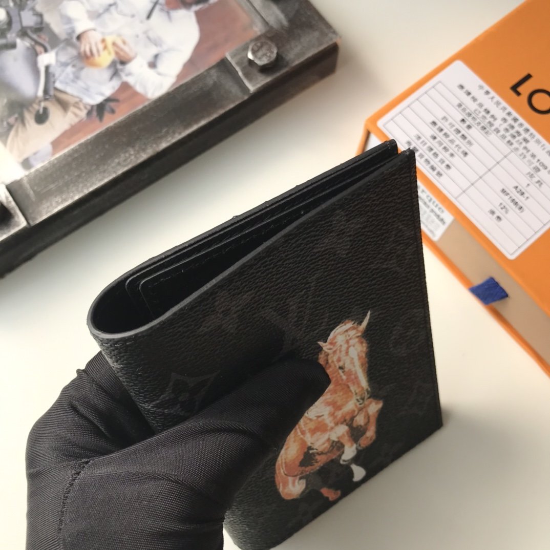 上品でファッションルイヴィトン Louis Vuittonパスケース スーパーコピーN品代引き可能国内発送後払い安全必ず届く優良サイト