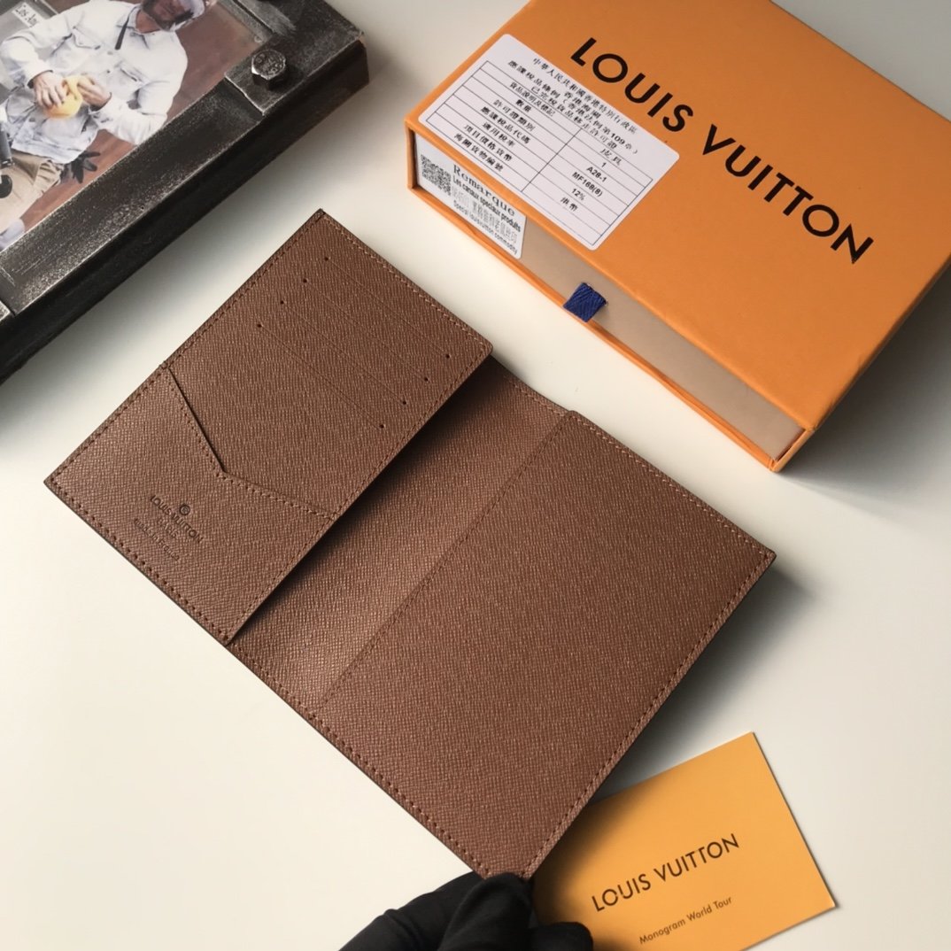 上品でファッションルイヴィトン Louis Vuittonパスケース スーパーコピーN品代引き可能国内発送後払い安全必ず届く優良サイト
