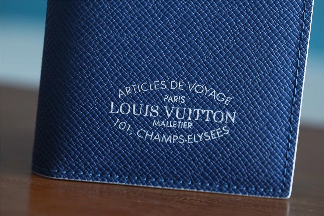 超スーパーコピー品!ルイヴィトン Louis Vuittonパスケース代引き可能国内発送後払い安全必ず届く優良サイト