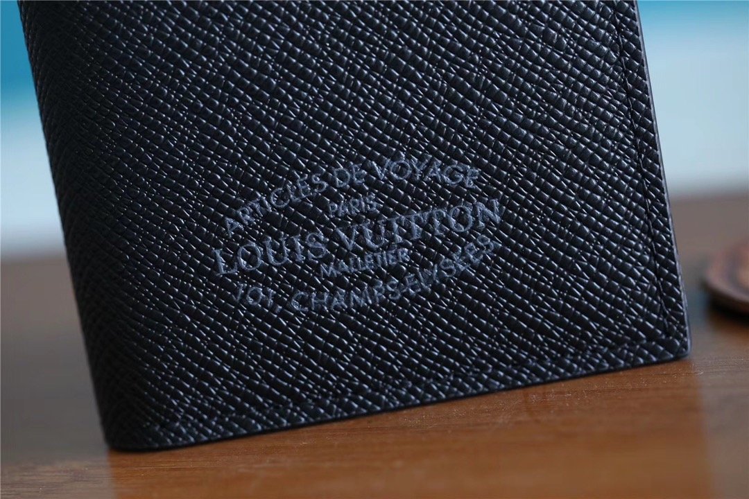 超スーパーコピー品!ルイヴィトン Louis Vuittonパスケース代引き可能国内発送後払い安全必ず届く優良サイト