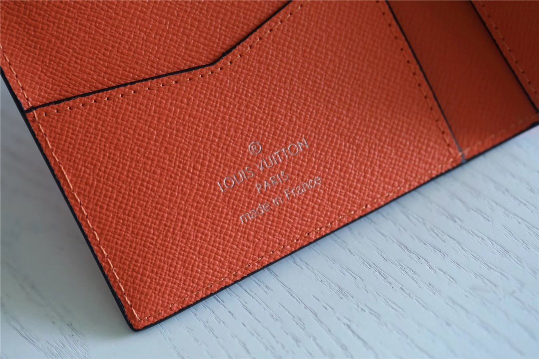 超スーパーコピー品!ルイヴィトン Louis Vuittonパスケース代引き可能国内発送後払い安全必ず届く優良サイト
