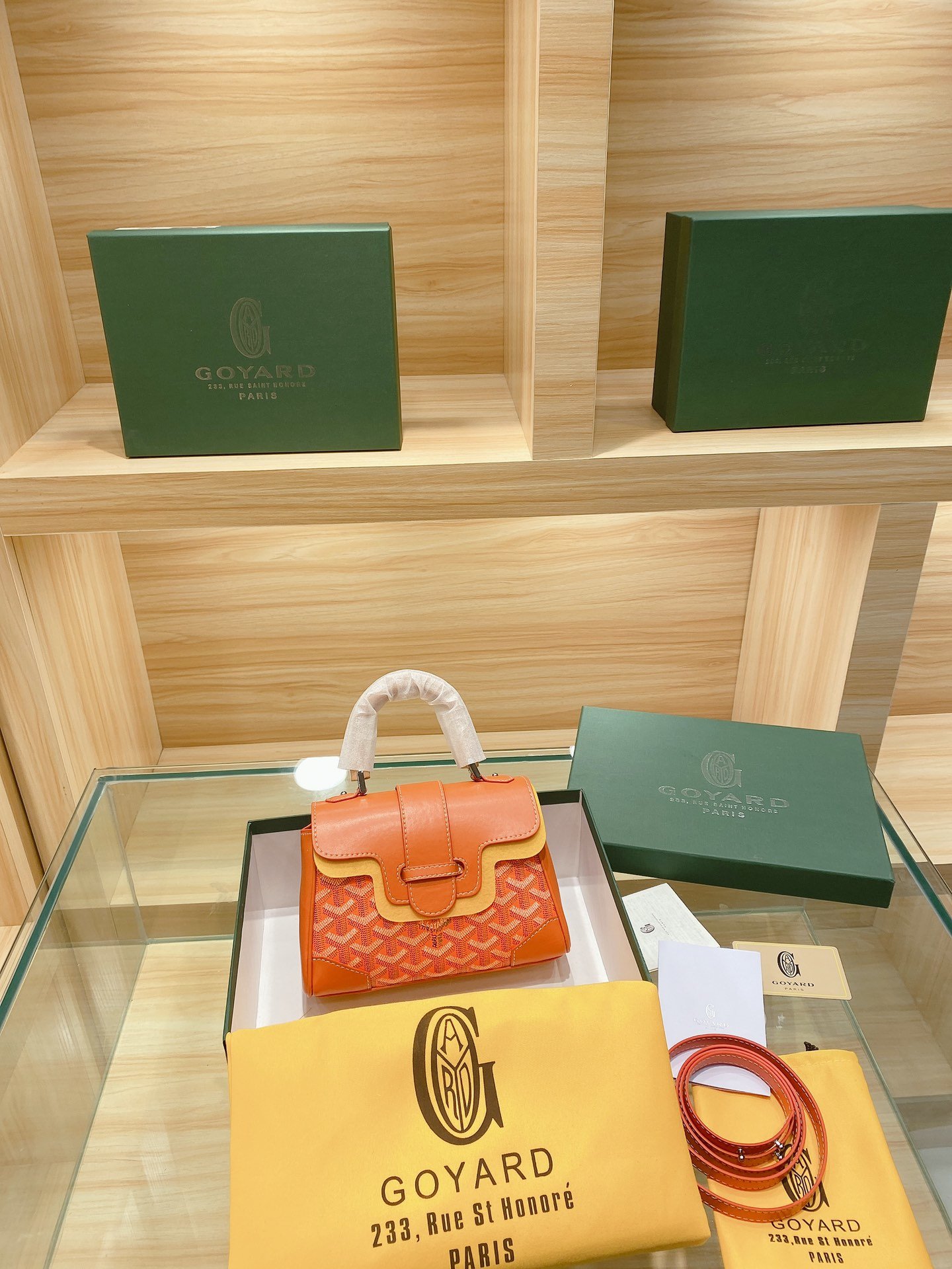 スーパーコピー代引き対応 ゴヤール Goyard バッグ 実物の写真 N品後払い国内発送送料無料安全必ず届く信用できるサイト