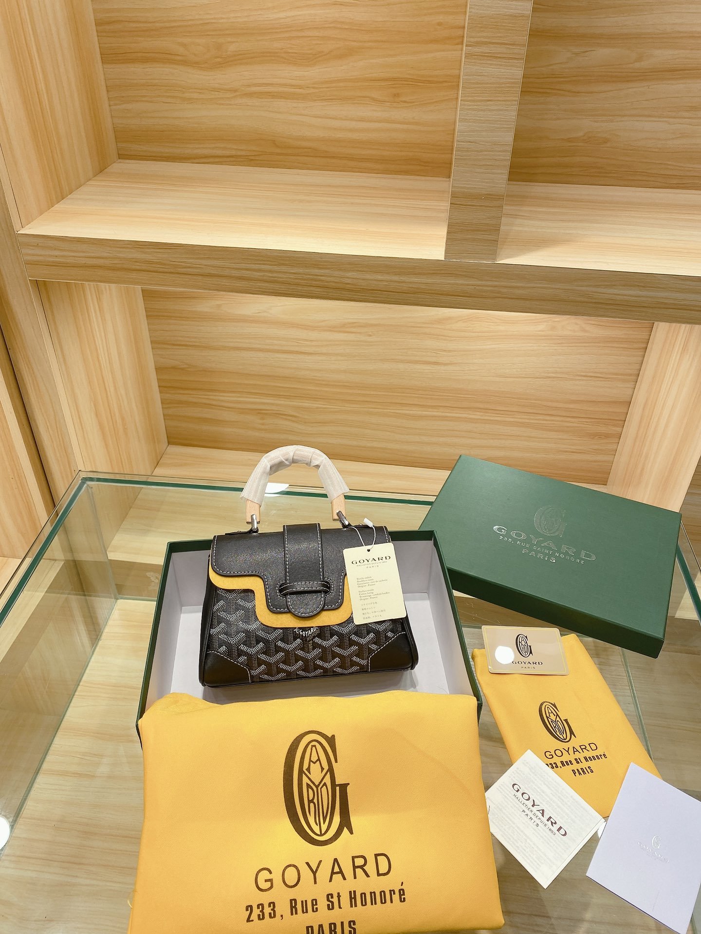 スーパーコピー代引き対応 ゴヤール Goyard バッグ 実物の写真 N品後払い国内発送送料無料安全必ず届く信用できるサイト