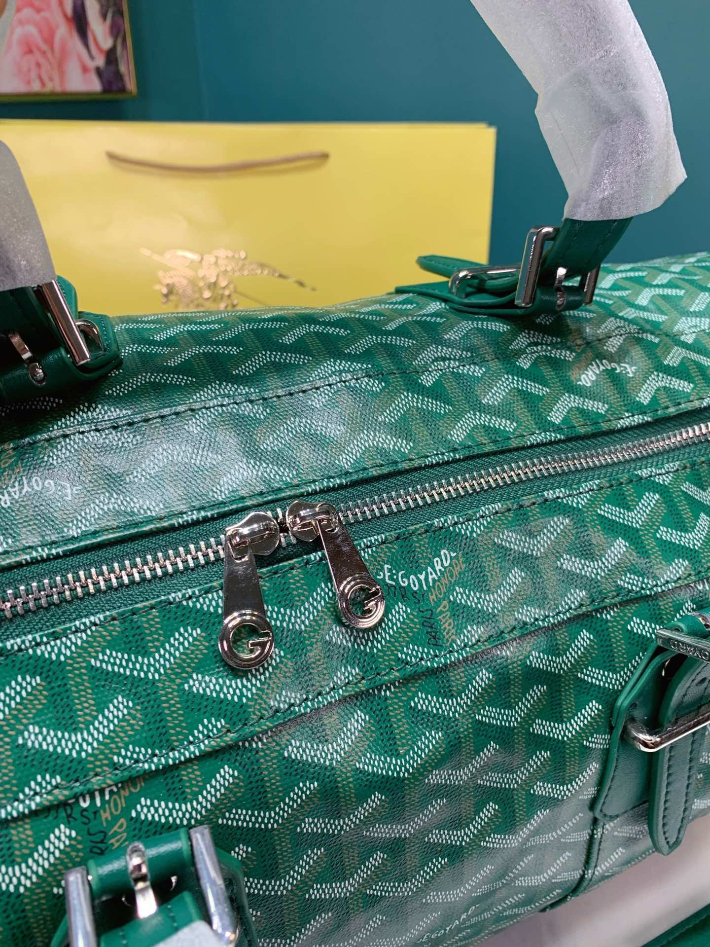 スーパーコピー代引き対応 ゴヤール Goyard バッグ 実物の写真 N品後払い国内発送送料無料安全必ず届く信用できるサイト