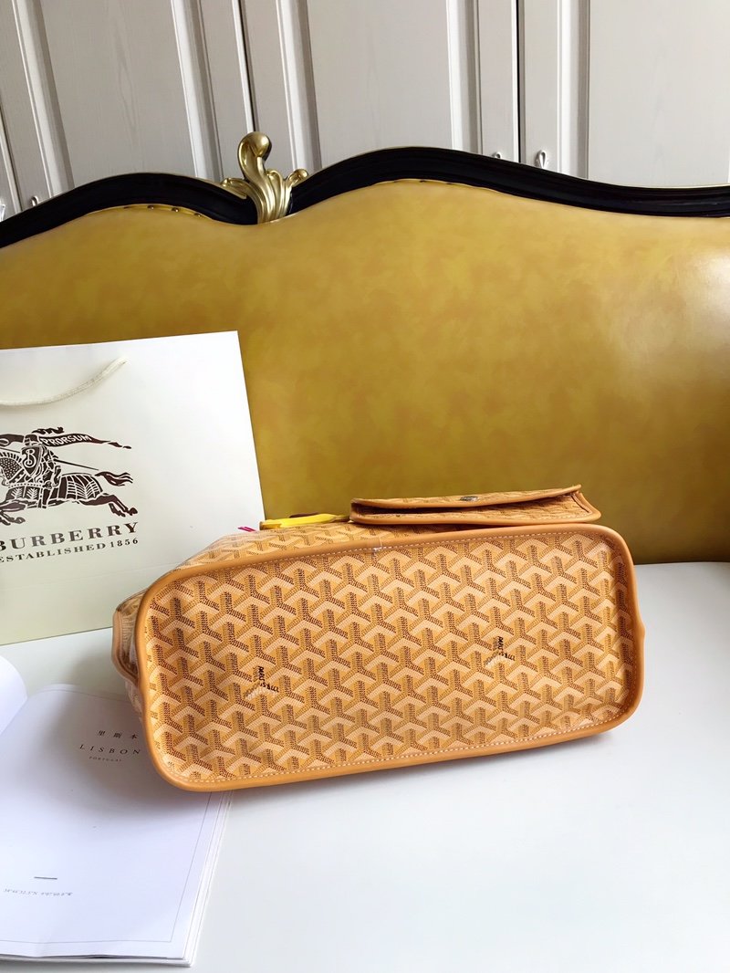 スーパーコピー代引き対応 ゴヤール Goyard バッグ 実物の写真 N品後払い国内発送送料無料安全必ず届く信用できるサイト