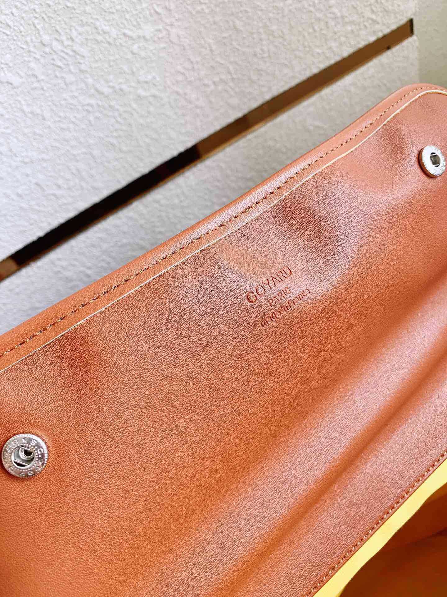 スーパーコピー代引き対応 ゴヤール Goyard バッグ 実物の写真 N品後払い国内発送送料無料安全必ず届く信用できるサイト