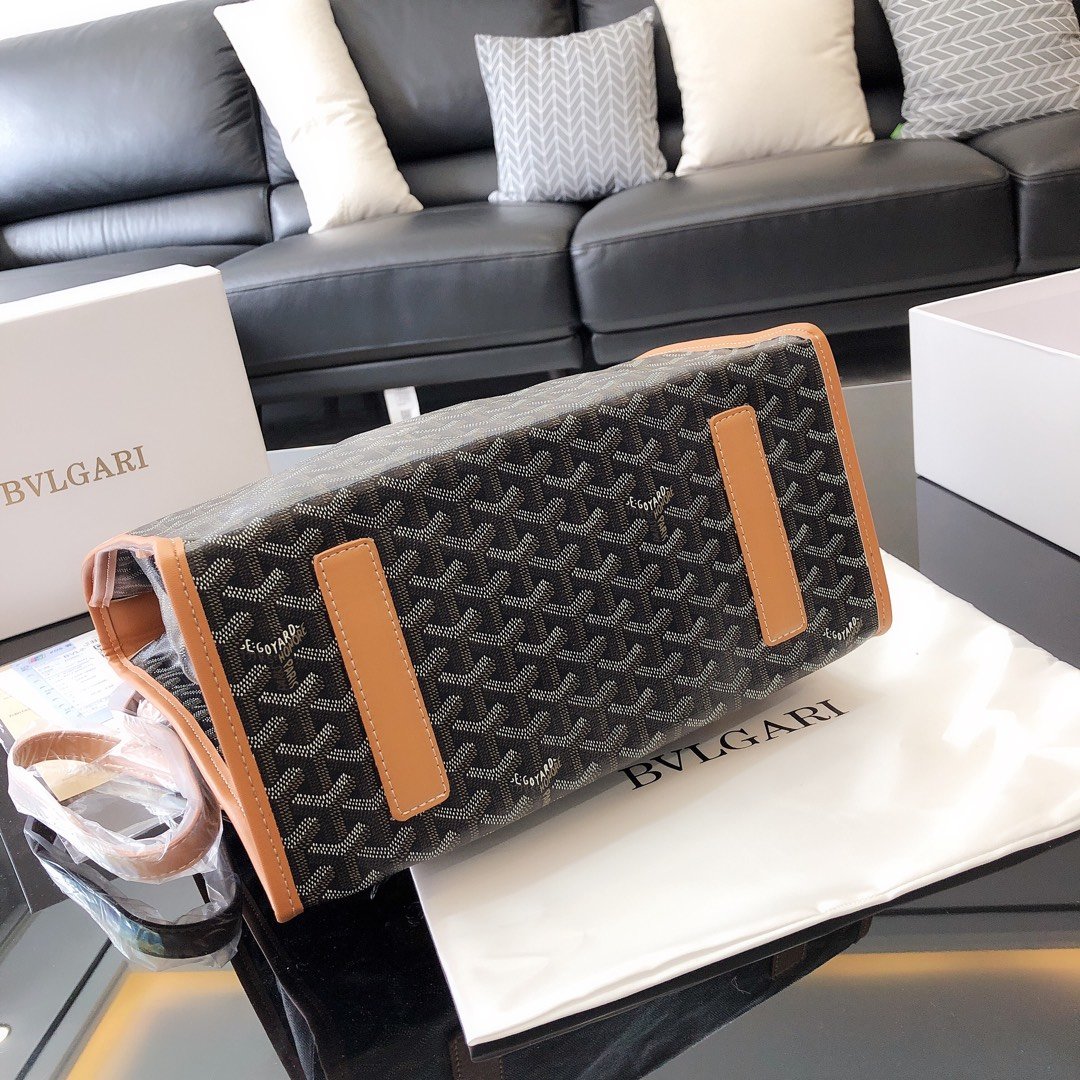 スーパーコピー代引き対応 ゴヤール Goyard バッグ 実物の写真 N品後払い国内発送送料無料安全必ず届く信用できるサイト