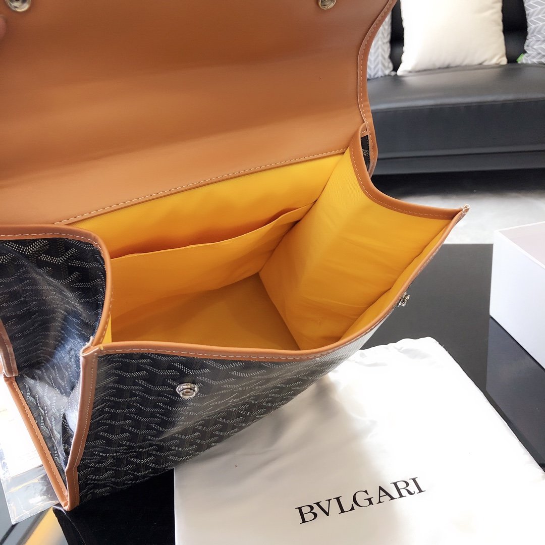 スーパーコピー代引き対応 ゴヤール Goyard バッグ 実物の写真 N品後払い国内発送送料無料安全必ず届く信用できるサイト