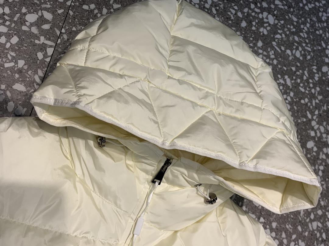 スーパーコピー 服実物の写真 N品  かっこいい おしゃれ 代引き対応国内発送後払い安全必ず届くおすすめ口コミ優良サイト