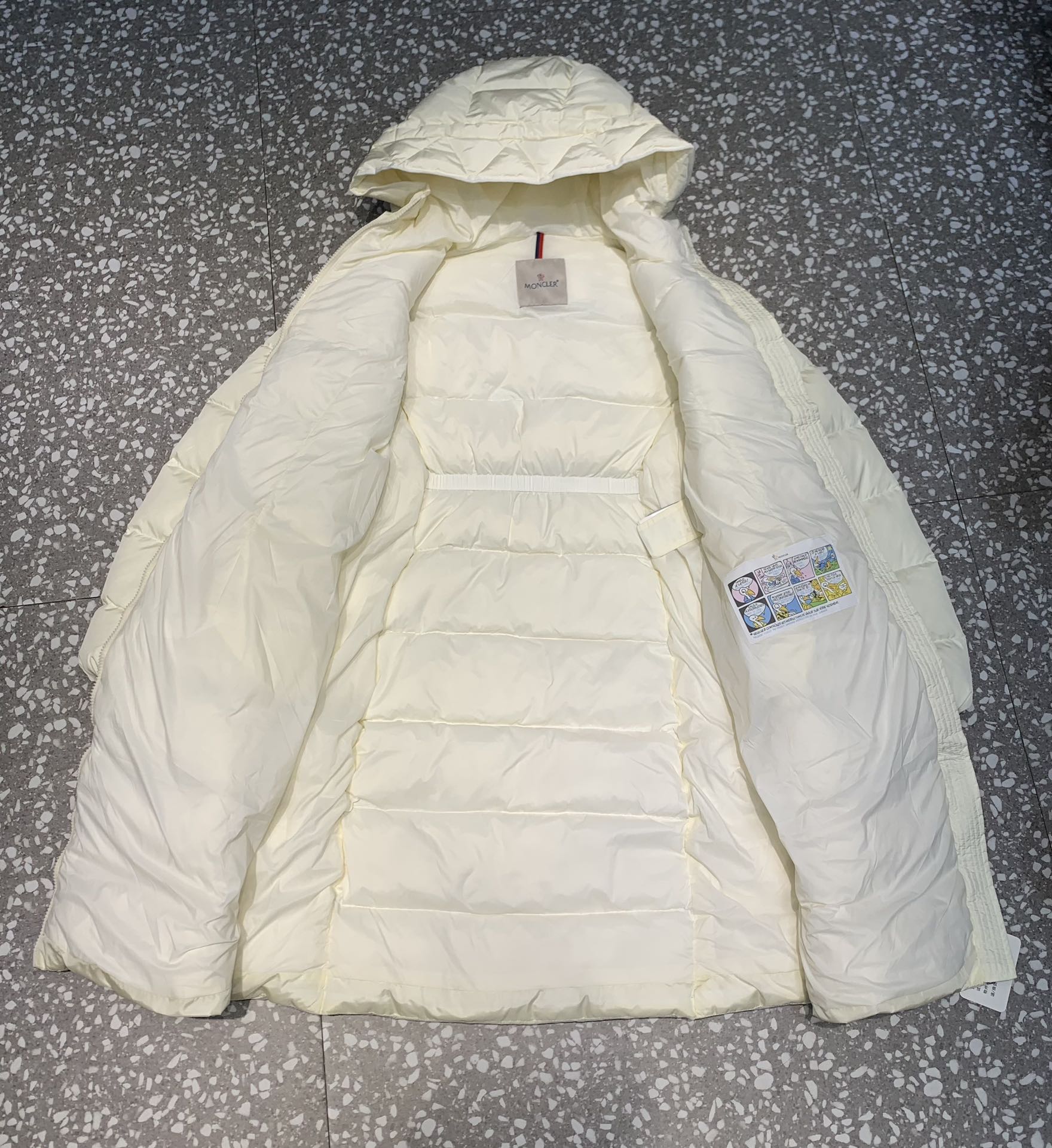 スーパーコピー 服実物の写真 N品  かっこいい おしゃれ 代引き対応国内発送後払い安全必ず届くおすすめ口コミ優良サイト