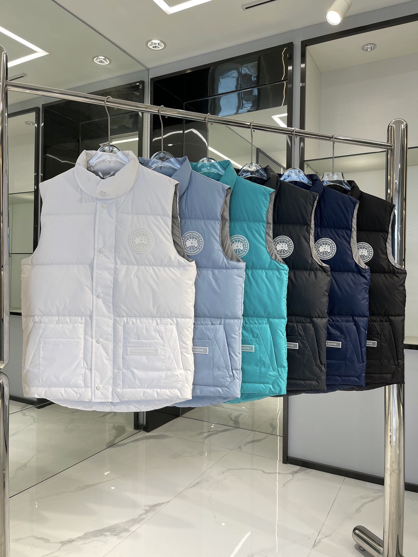 スーパーコピー 服実物の写真 N品  かっこいい おしゃれ 代引き対応国内発送後払い安全必ず届くおすすめ口コミ優良サイト