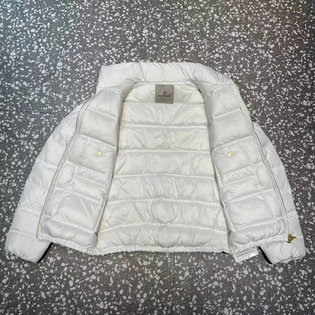 スーパーコピー 服実物の写真 N品  かっこいい おしゃれ 代引き対応国内発送後払い安全必ず届くおすすめ口コミ優良サイト